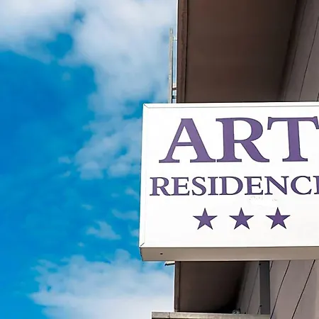 Art 3*
