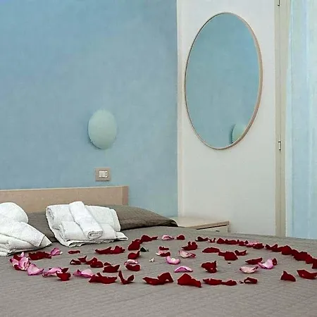 Aparthotel Art 3*