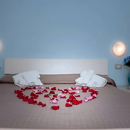 Aparthotel Art