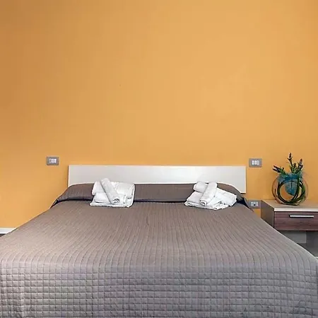Aparthotel Art 3*