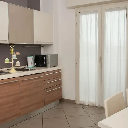 艺术公寓酒店 3*