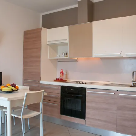 艺术公寓酒店 3*