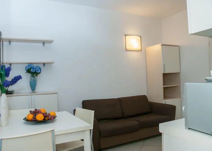 Aparthotel Art 3*
